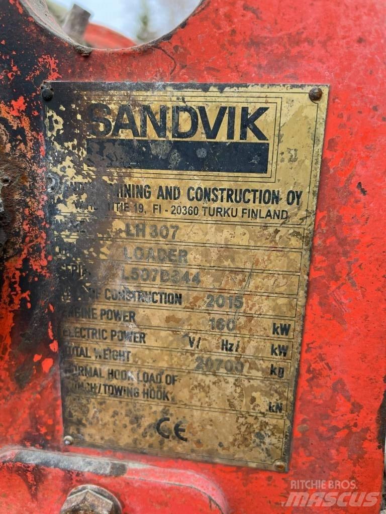 Sandvik LH 307 Chargeuses pour exploitations minières souterraines