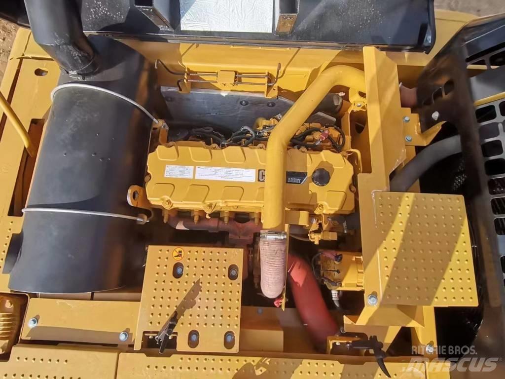 CAT 340 D L Pelle sur chenilles