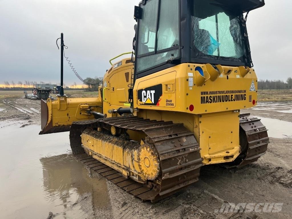 CAT D 4 K 2 LGP Bouteurs sur chenilles