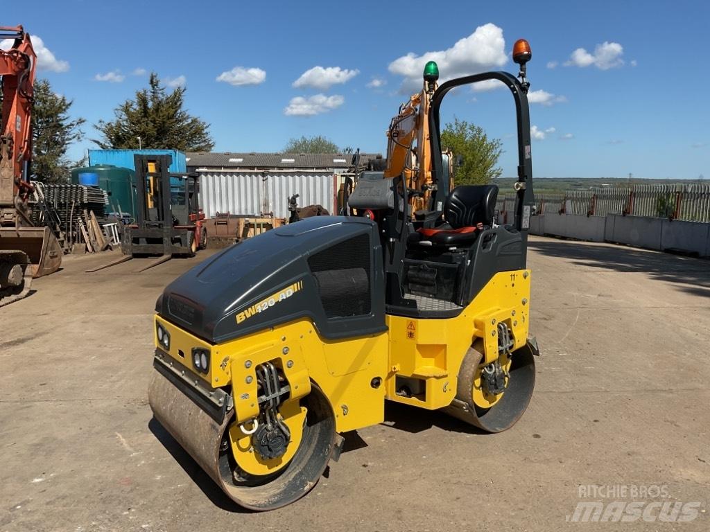 Bomag BW 120 AD-5 Rouleaux tandem