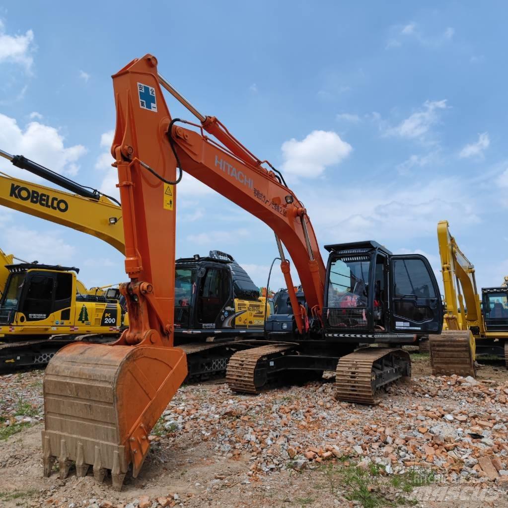 Hitachi ZX 200 Pelle sur chenilles