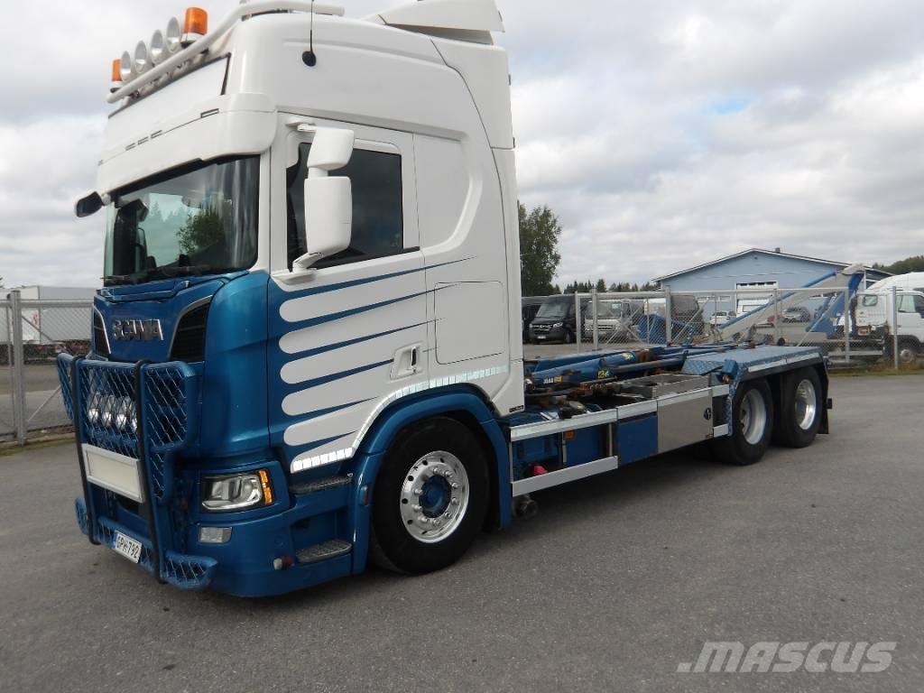 Scania R580 6x2 Camion ampliroll