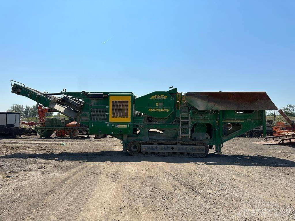 McCloskey J45 Concasseur mobile