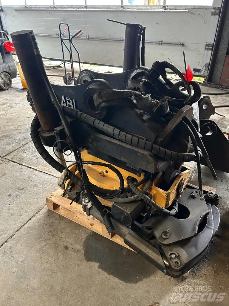 Engcon Tiltrotator Rotateur