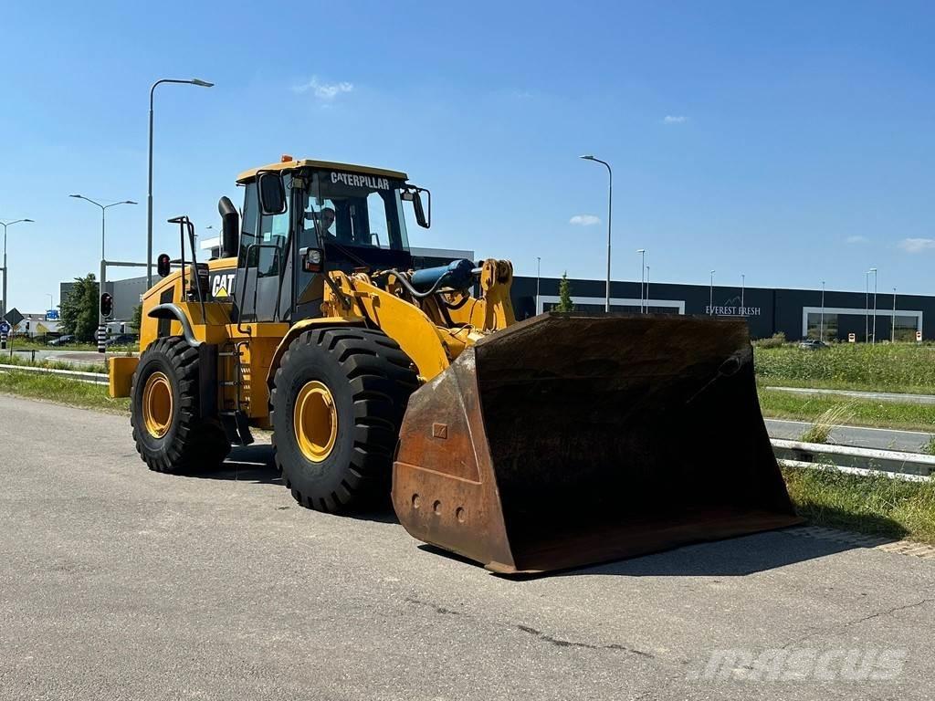 CAT 966H Chargeuse sur pneus