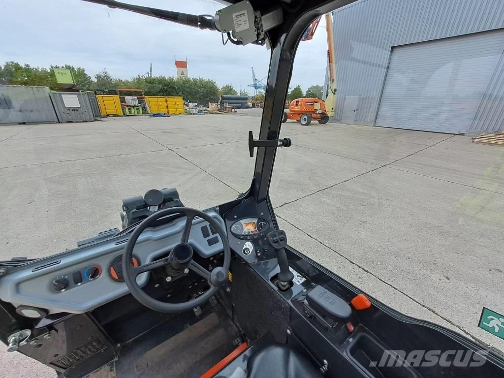 Bobcat L28 Chargeuse sur pneus