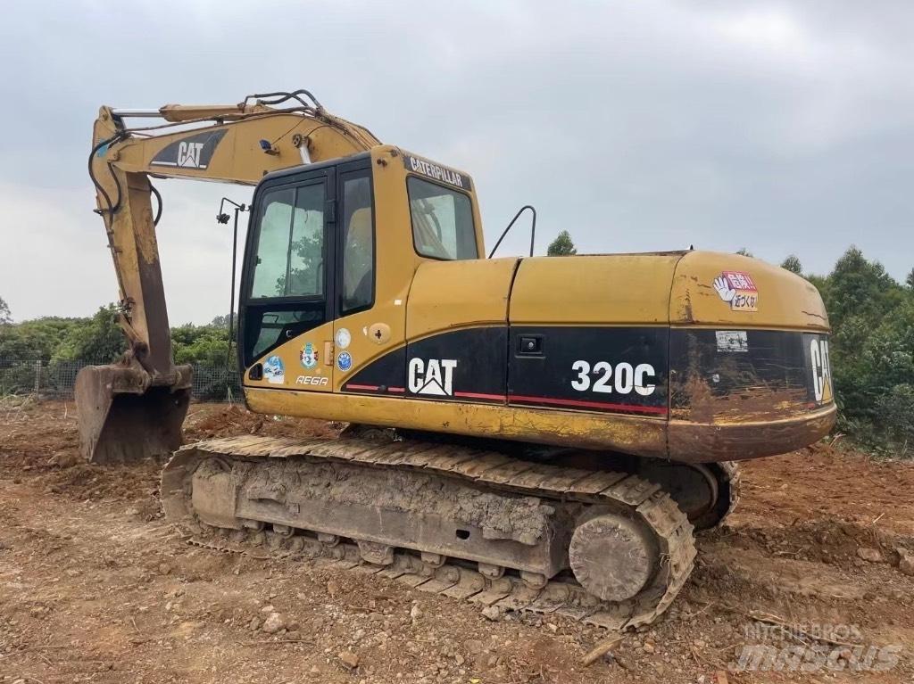 CAT 320 C Pelle sur chenilles