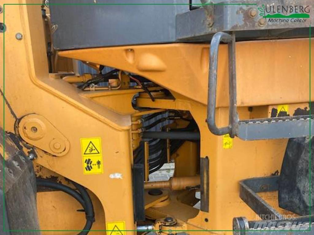 CASE 621 C Chargeuse sur pneus