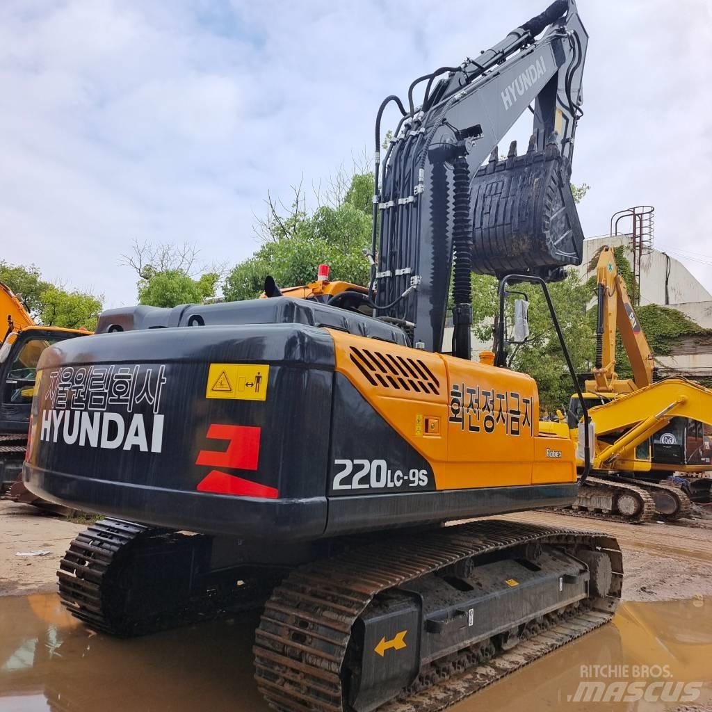 Hyundai 220lc-9s Pelle sur chenilles