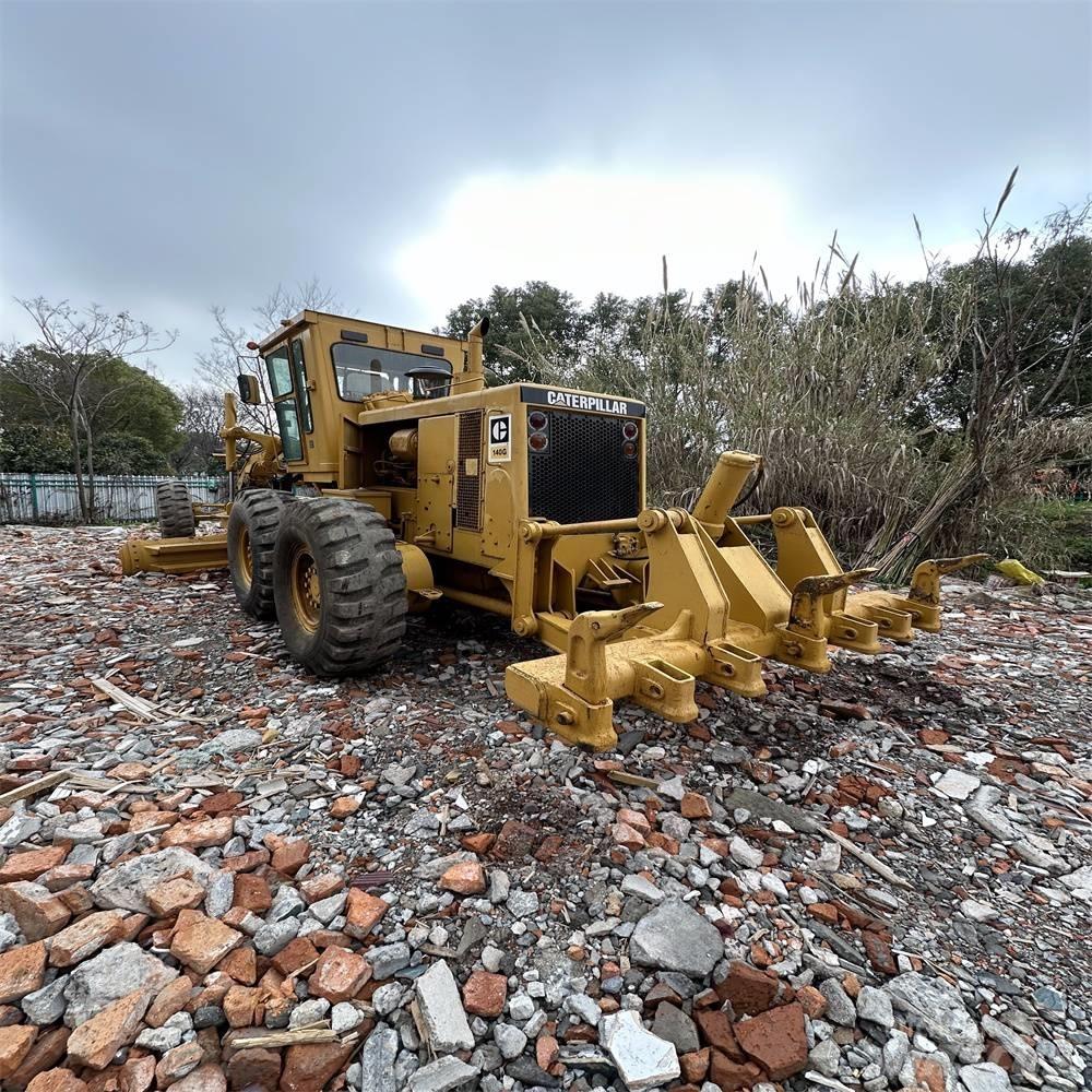 CAT 140 G Niveleuse