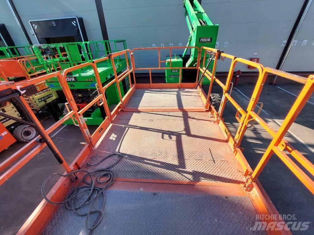 JLG 430 LRT Nacelle ciseaux