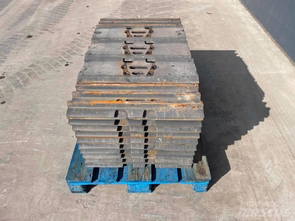 JCB JS240 Chenilles