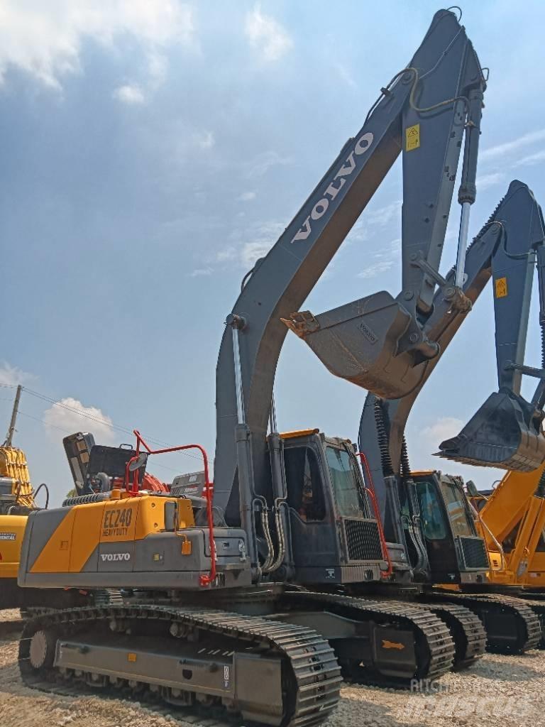 Volvo EC 240 Pelle sur chenilles
