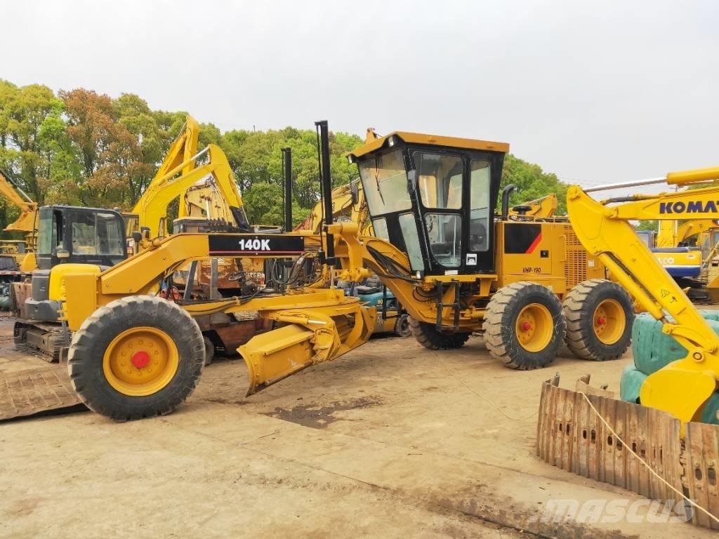 CAT 140K Niveleuse