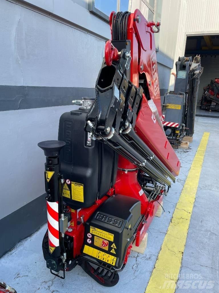Fassi F85B.0.24 Grue auxiliaire