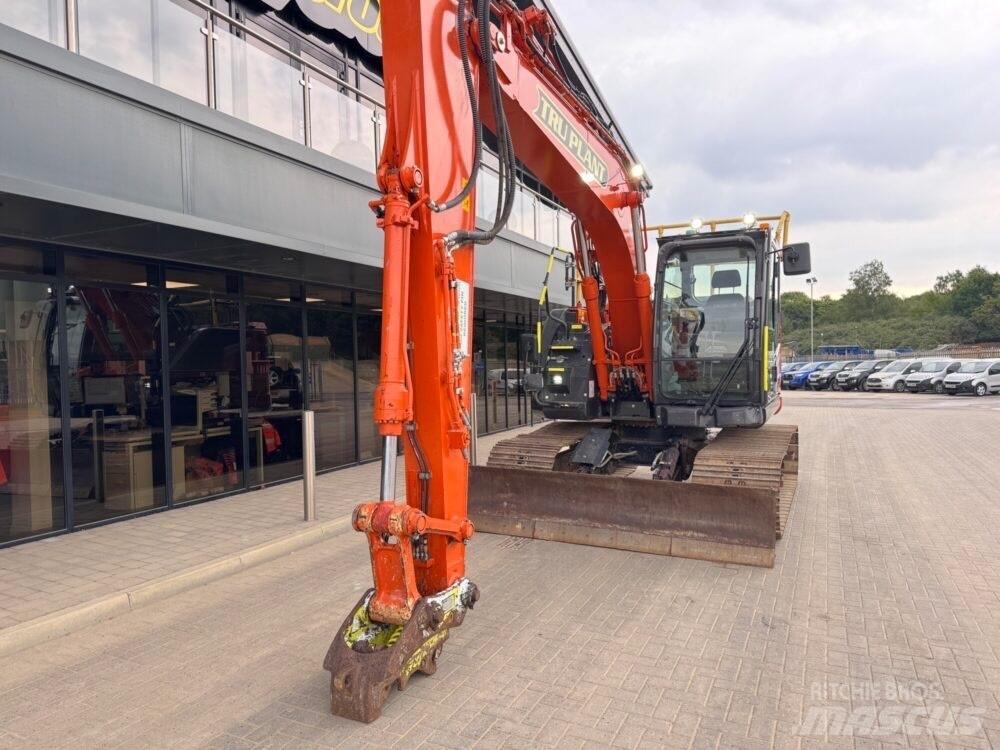 Hitachi ZX135USBL-7 Pelle sur chenilles