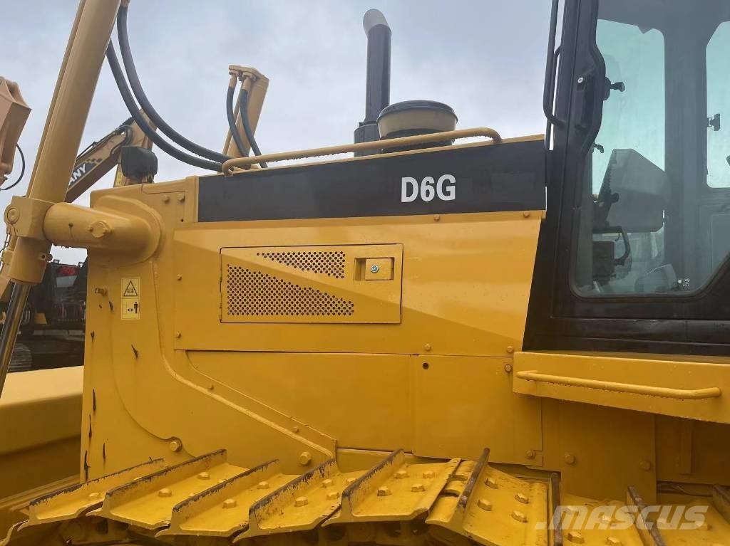 CAT D 6 G Bouteurs sur chenilles