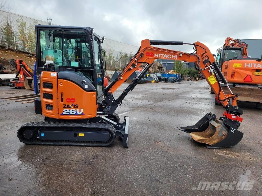 Hitachi ZX 26 U-6 Mini pelle < 7t