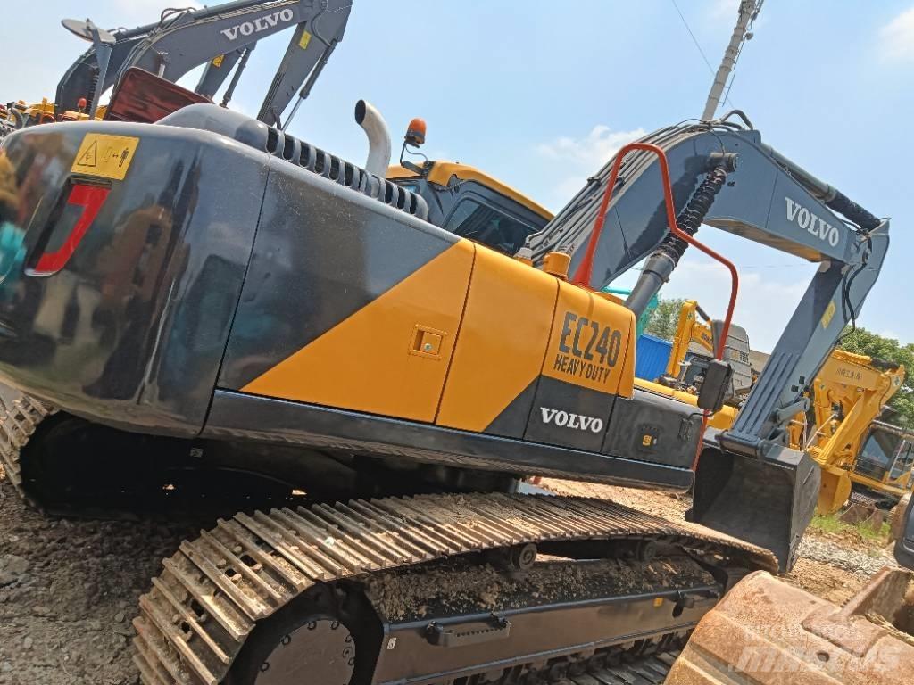 Volvo EC 240 Pelle sur chenilles