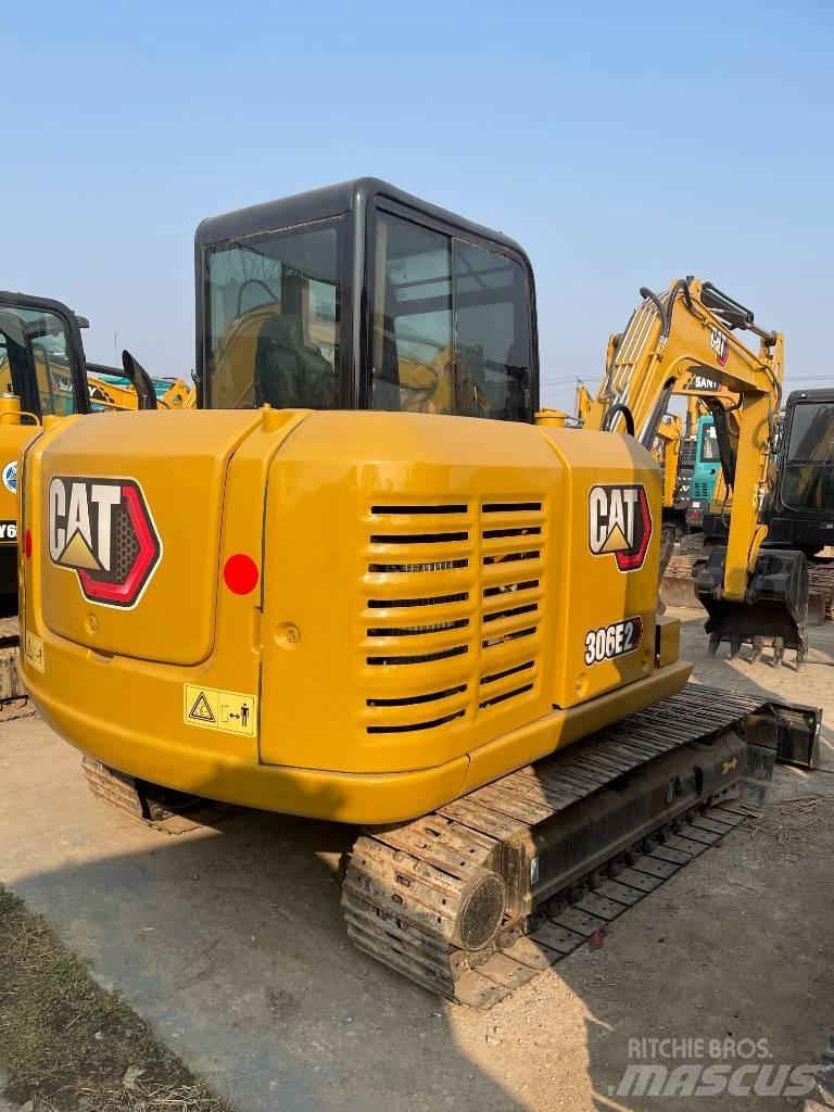 CAT 306 Pelle sur chenilles