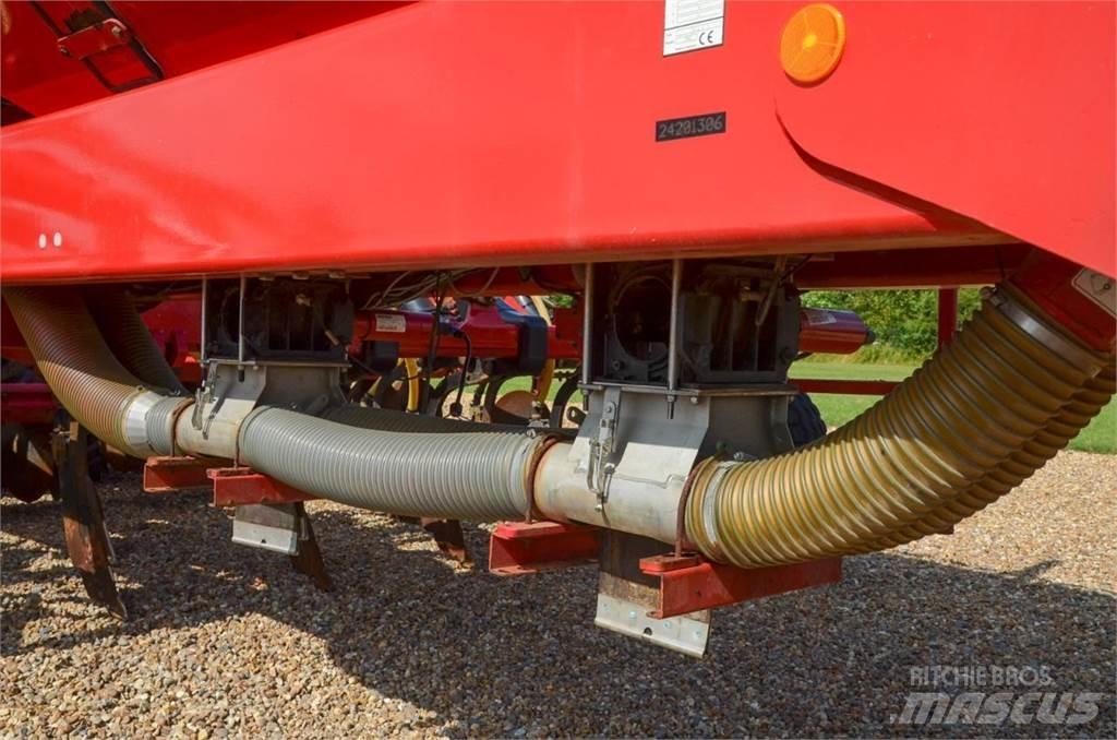 Horsch Focus 6 TD Semoir de précision