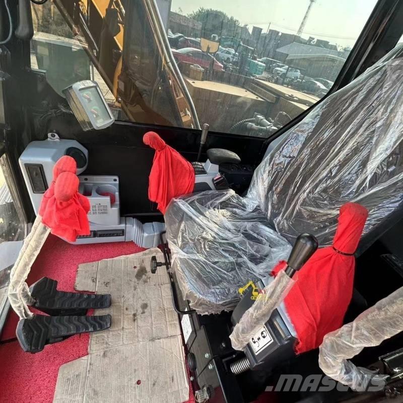 CAT 307E2 Pelle sur chenilles