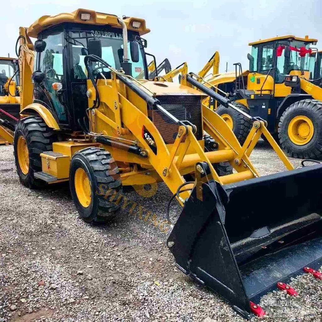 CAT 420 F Tractopelle