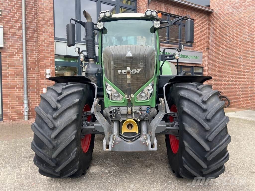 Fendt 828 Vario Tracteur