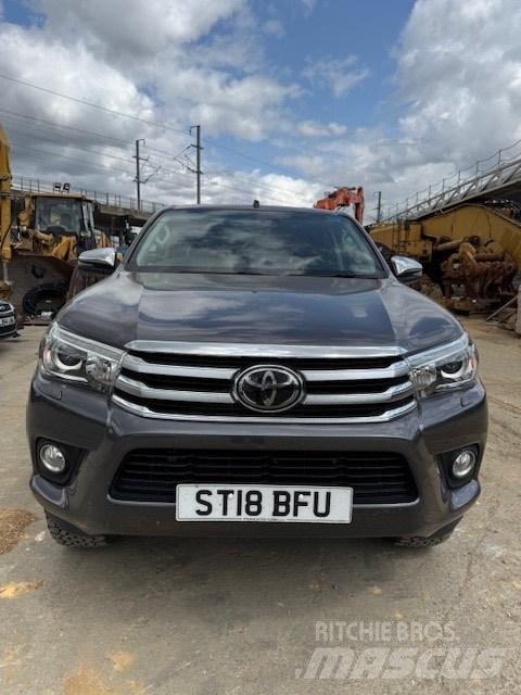 Toyota Hilux Utilitaire benne