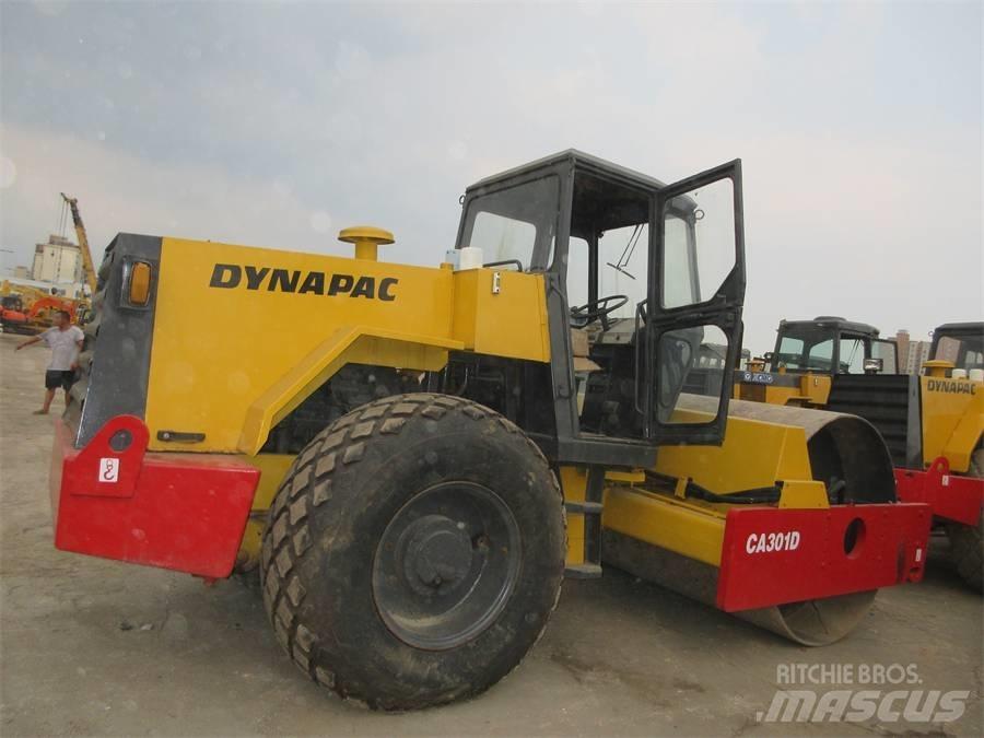 Dynapac CA 301 D Rouleaux monocylindre