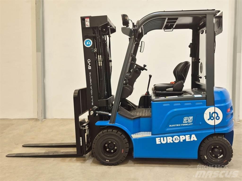  SEF25B Chariots élévateurs électriques