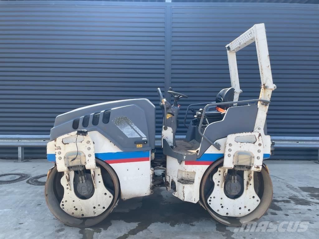 Hamm HD 13 VV Rouleaux tandem