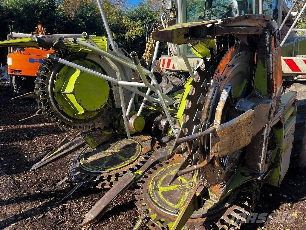 CLAAS RU 600 Ensileuse automotrice