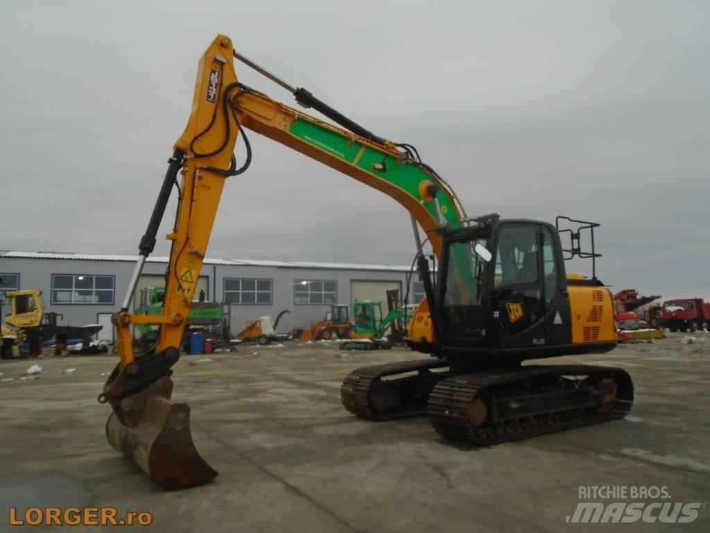 JCB JS 131 LC Pelle sur chenilles
