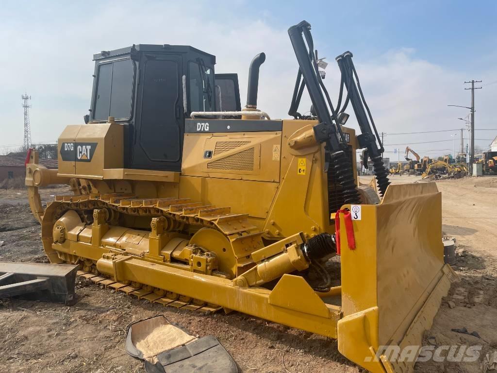 CAT D 7 G Bouteurs sur chenilles