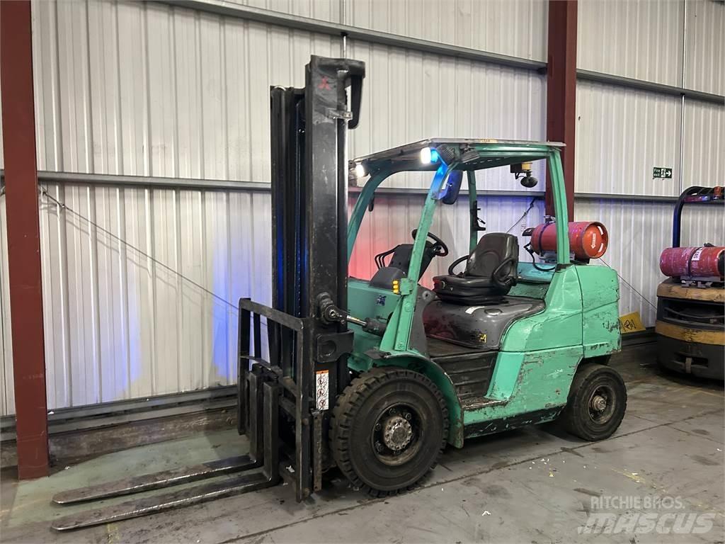 Mitsubishi FG40NT Chariots GPL