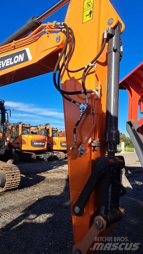 Develon DX 210 NLC-7 Pelle sur chenilles