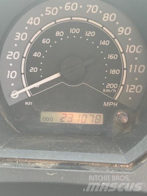 Toyota Hilux Utilitaire benne