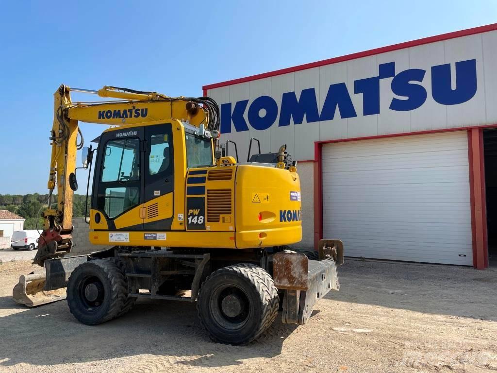 Komatsu PW148-11 Pelle sur pneus