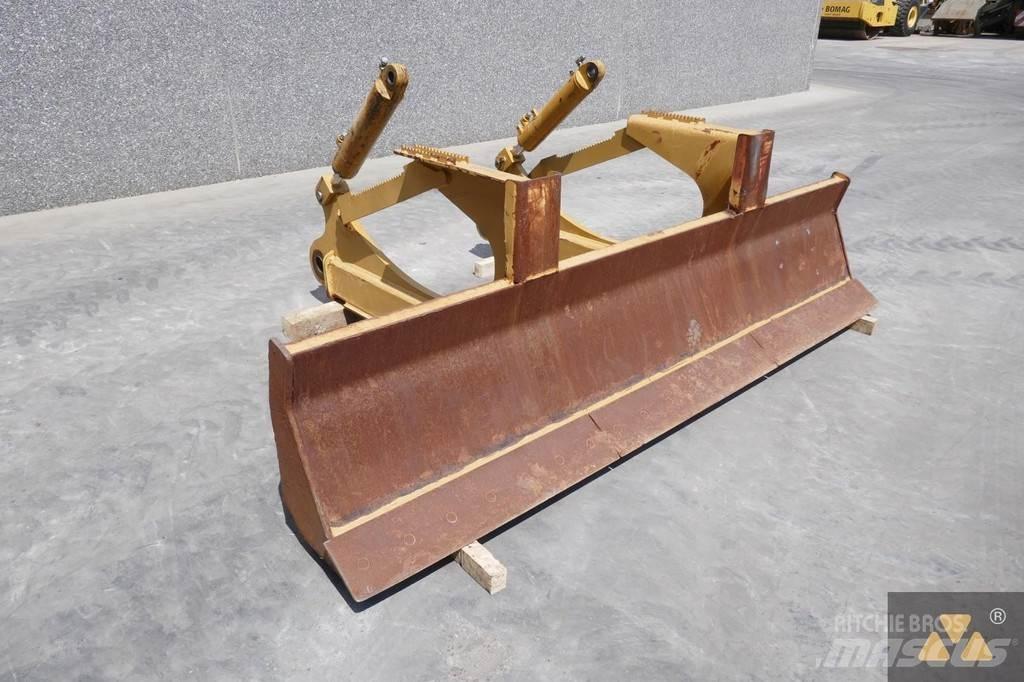 CAT Skidder blade Lame