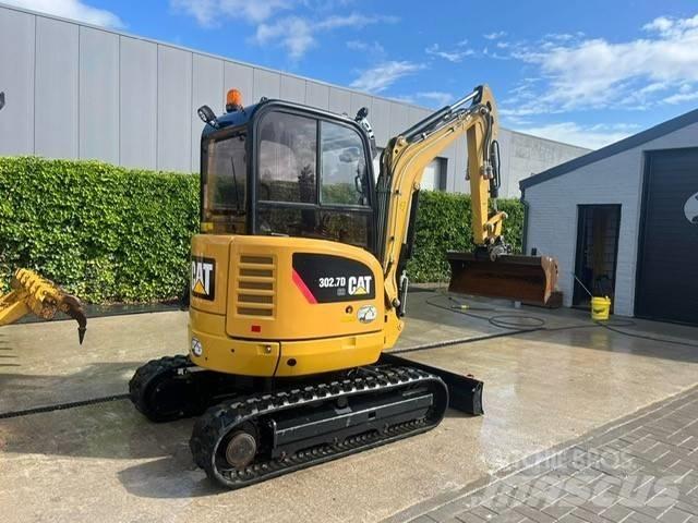 CAT 302.7 D CR Mini pelle < 7t