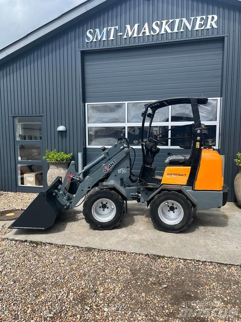 GiANT 332 SWT Mini chargeuse
