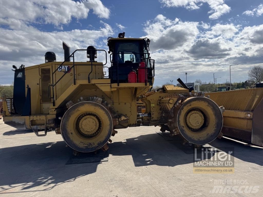 CAT 826 K Compacteurs de déchets