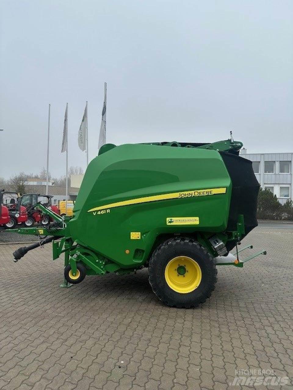 John Deere V461R Presse à balle ronde