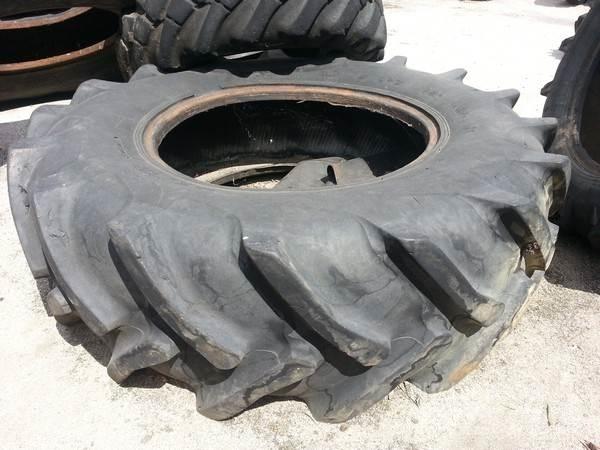  Pneu 16.9R28 Pneus, roues et jantes