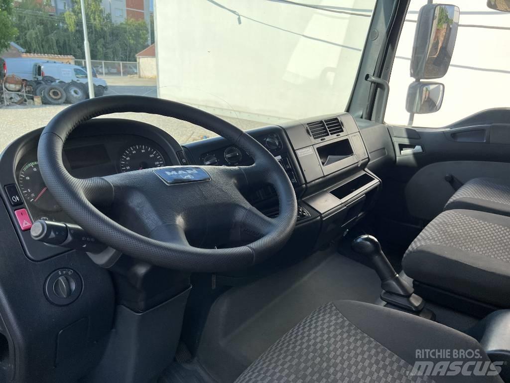 MAN TGL 8.180 Camion à rideaux coulissants (PLSC)