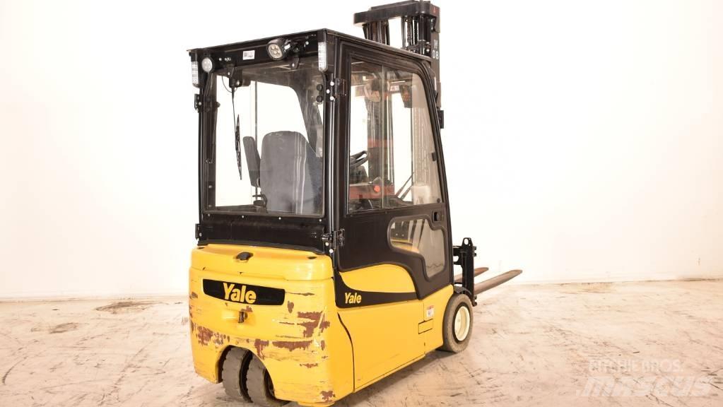 Yale ERP 20 VTLWB Chariots élévateurs électriques