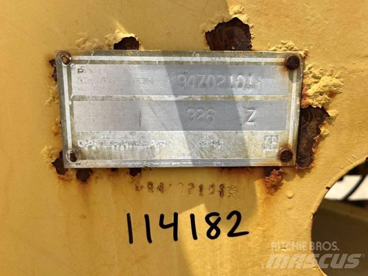 CAT 926E Chargeuse sur pneus