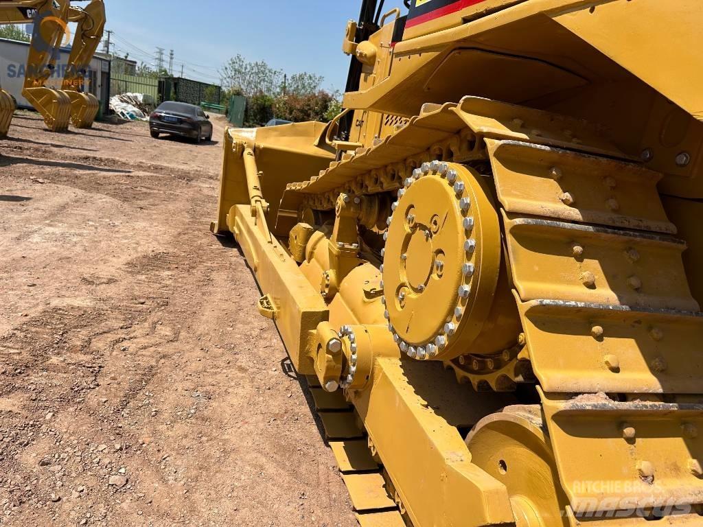 CAT D 8 R Bouteurs sur chenilles