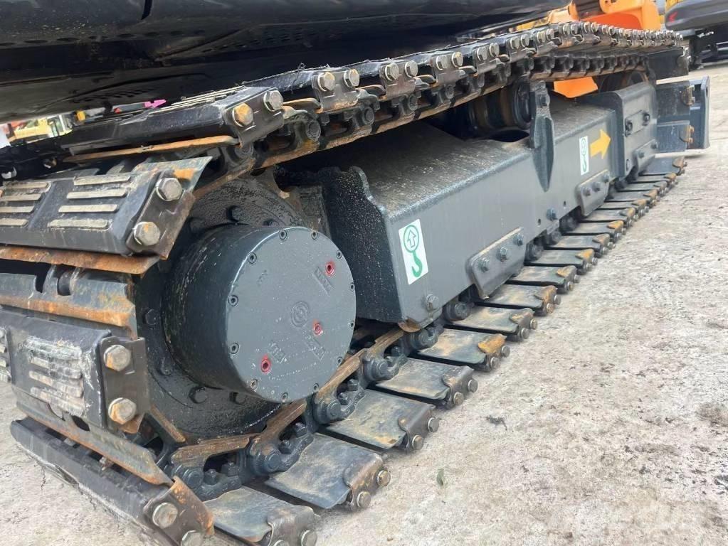 Hyundai 60vs Mini pelle < 7t